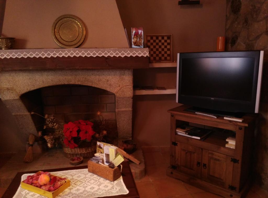 Casa Rural El Olivo Guijo de Granadilla Exteriér fotografie